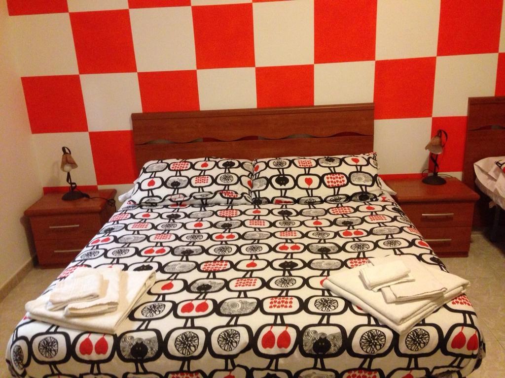 Leonard Acqui * Rom